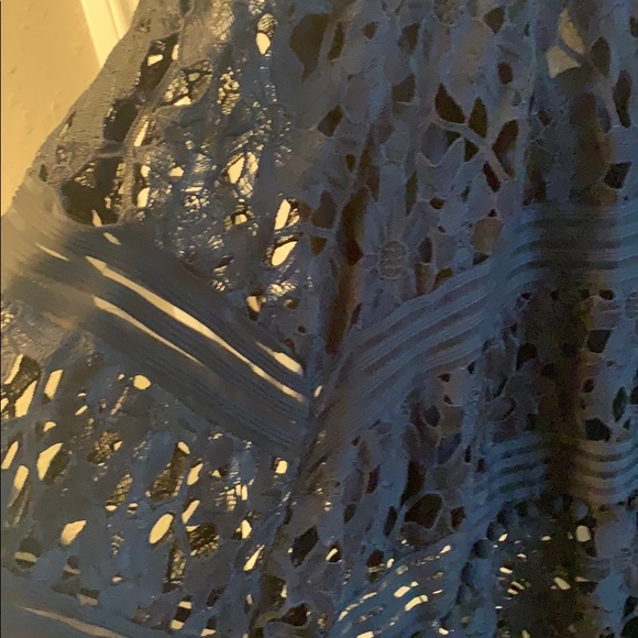 Beautiful black dress - Picture 4 of 5